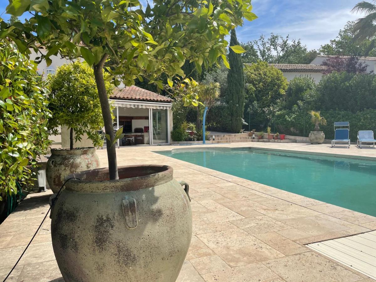 Villa 180 M2 Piscine ดรากิญญ็อง ภายนอก รูปภาพ